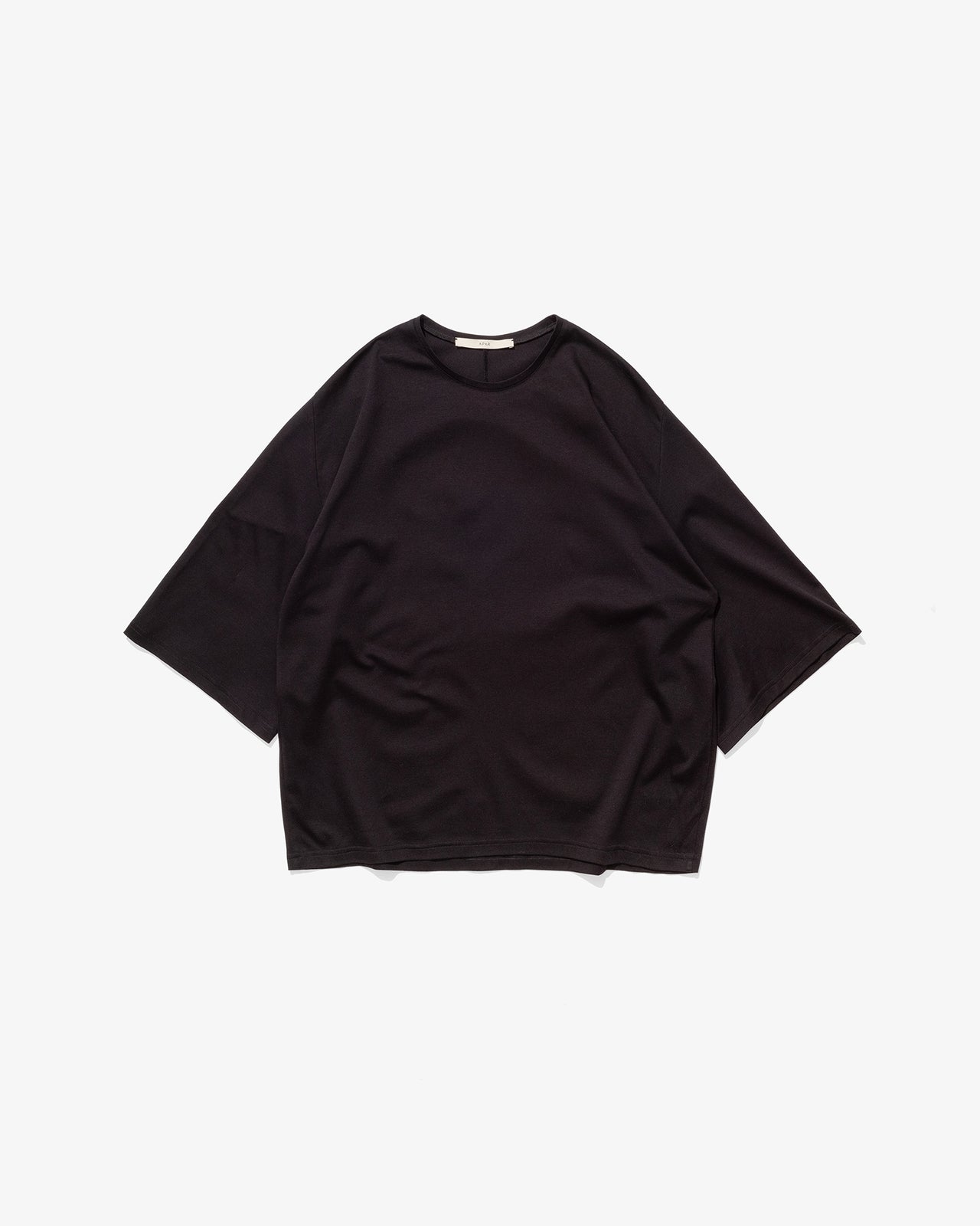 CREW NECK T-SHIRT