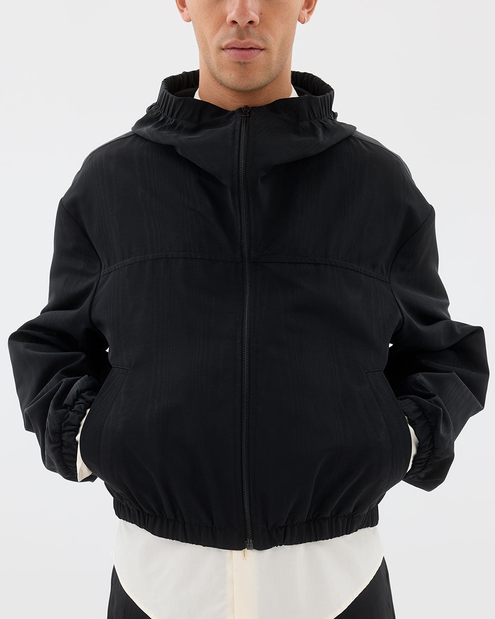 HOODED BLOUSON
