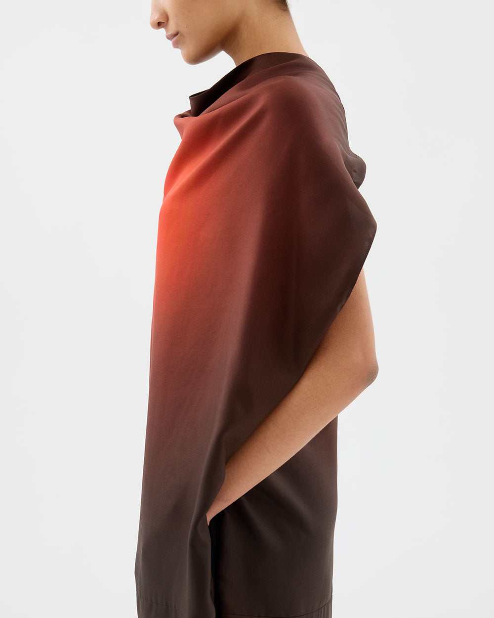 SLEEVELESS CARRÉ DRESS